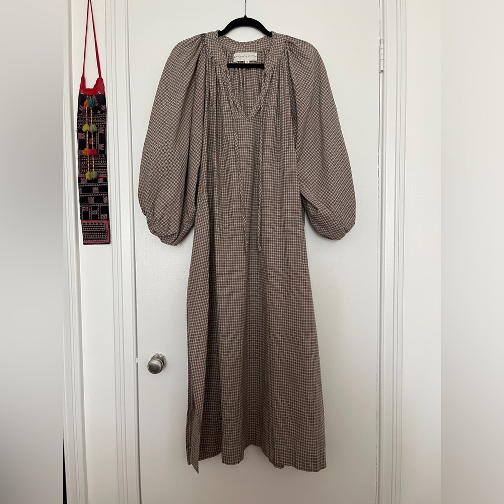 Daughters of India poet dress